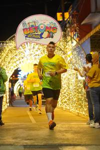 BIB: 4000
                            <button type="button" onclick="openModal(21832353)" class="btn btn-primary btn-sm float-right btn-popup" data-toggle="modal" data-target=".modal-high-quality">
                        <i class="fas fa-shopping-cart"></i> Add to Cart
                    </button>
                                            <button type="button" onclick="isThisMe(21832353, true)" class="btn btn-success btn-sm float-right btn-popup btn-isme hidden" data-toggle="tooltip" data-placement="bottom" title="นี่คือรูปของคุณใช่ไหม คลิกที่นี่เพื่อเอาเข้าอัลบั้ม">
                        <i class="fas fa-plus"></i> Add to album
                    </button>
                    <button type="button" onclick="isThisMe(21832353, false)" class="btn btn-warning btn-sm float-right btn-popup btn-isnotme hidden">
                        <i class="fas fa-ban"></i> Remove from album
                    </button>